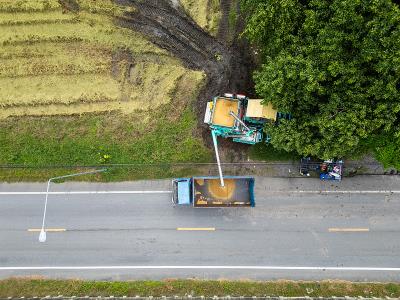 小家电借助重庆集装箱运输承运至卡尔加里(Calgary)