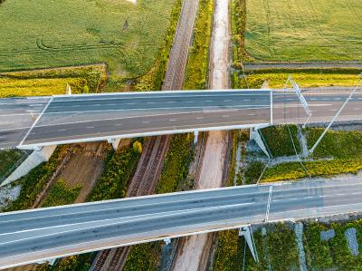 深圳蚊帐采用跨境海空联运13天配送到加拿大里贾纳(Regina)