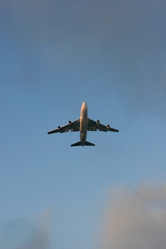 国际物流公司AsyadLine推出远东快车一号