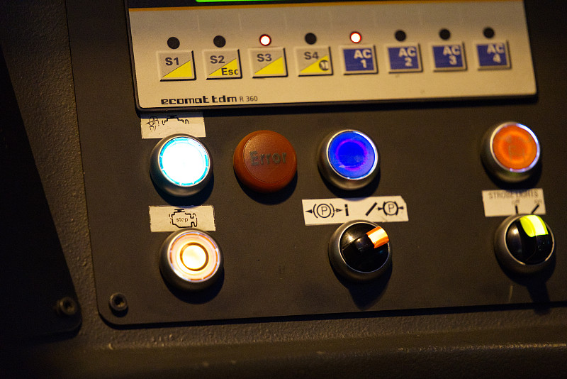 寄书籍到加拿大用什么物流好