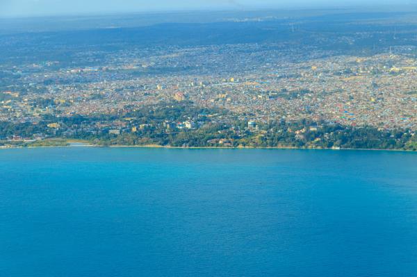 国际物流货物出口报关有哪些方式