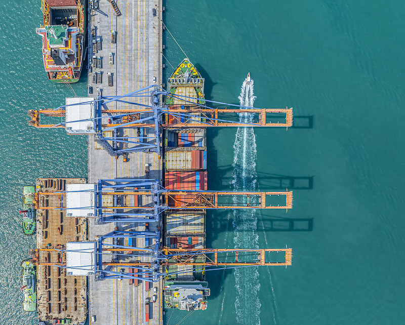 CMA CGM报告2024年盈利强劲，但需警惕美国关税影响