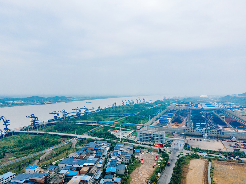 闽赣中部开辟物流新通道泉州港新增外贸海铁联运线路