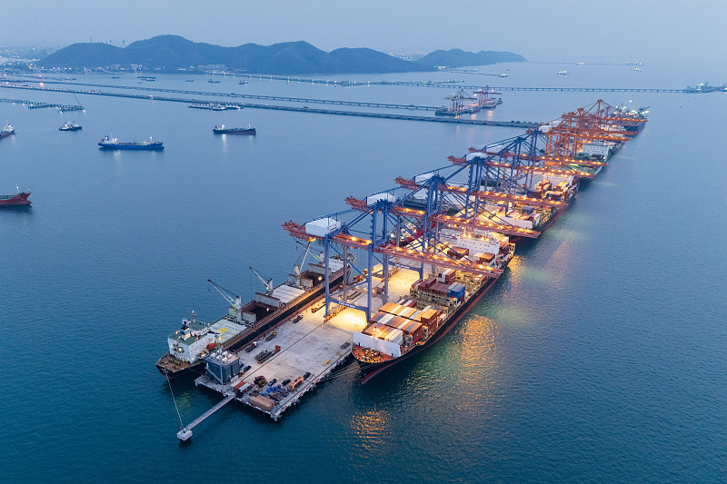 一大型港口集团启动港航服务板块重组及上市相关工作