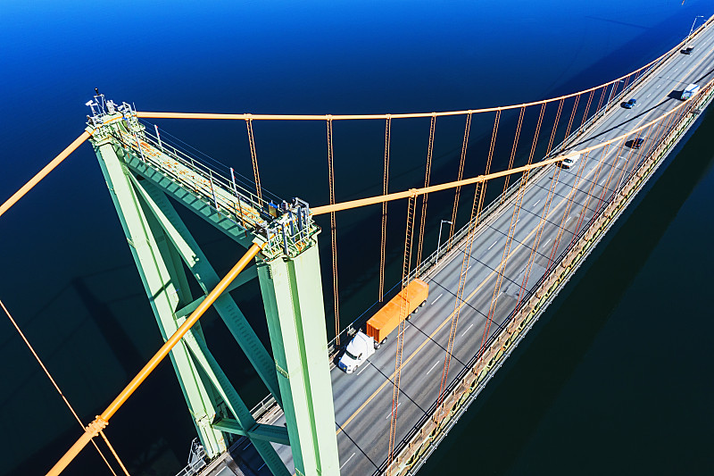 PIL命名第四艘14000 TEU LNG双燃料集装箱船