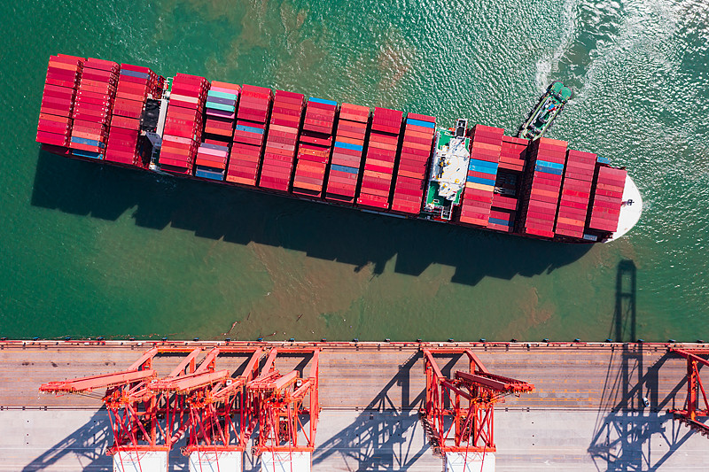 新加坡新港口将提前开放更多泊位以缓解拥堵