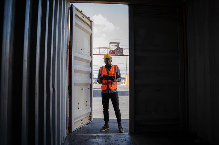 河源市鑫宝物流有限公司相符描述