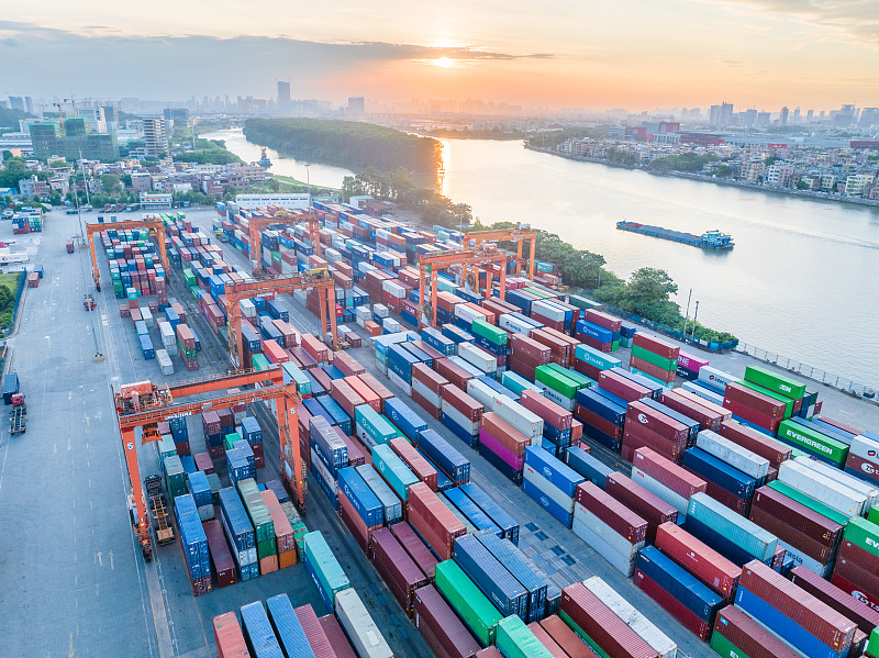 脸书课程与认证