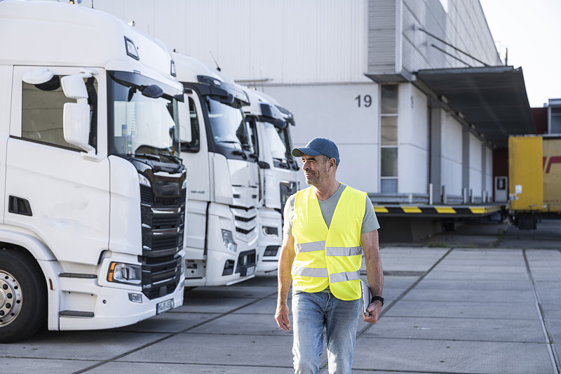 脸书帮助中心信箱