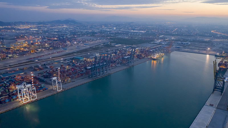 加拿大最繁忙海运门户将再次处理集装箱