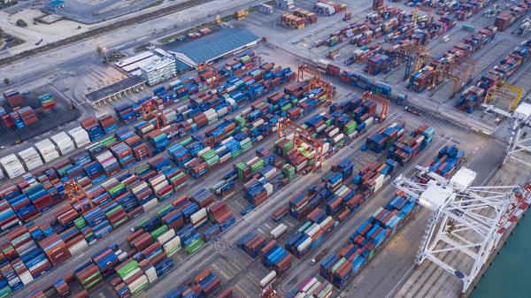 加拿大国际海运港口已开始全行业罢工