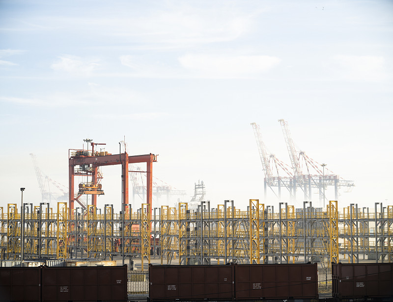 深圳寄东西到加拿大空运价格