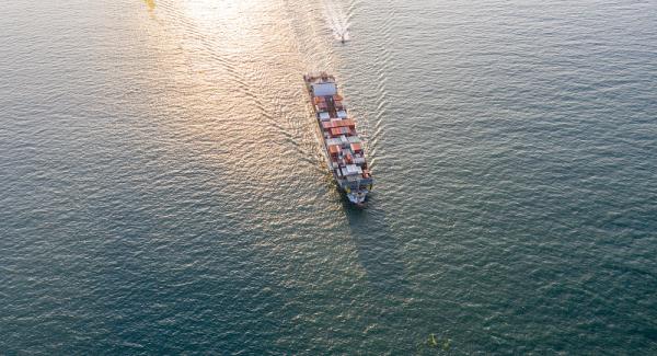 加拿大航空运输货物的优势和劣势分别是什么？